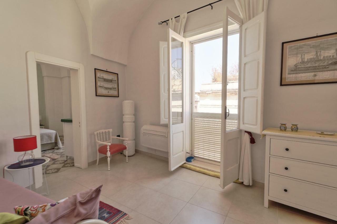 Slow Lecce - Old Town Apartment Sit Eksteriør billede