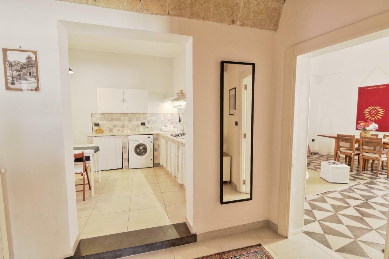 Slow Lecce - Old Town Apartment Sit Eksteriør billede