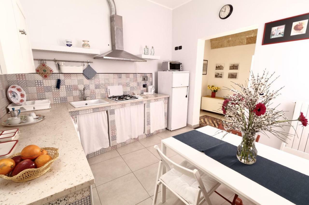Slow Lecce - Old Town Apartment Sit Eksteriør billede